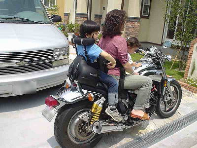 バイクと子供】みんなのチャイルドシート